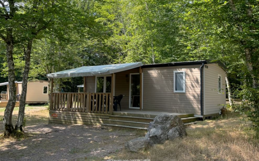 Mobile home premium bord d'étang